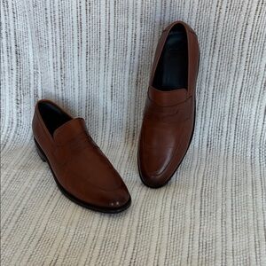 Thursday Boot Company Lincoln Tan Leather Penny Loafers. Men’s 10.